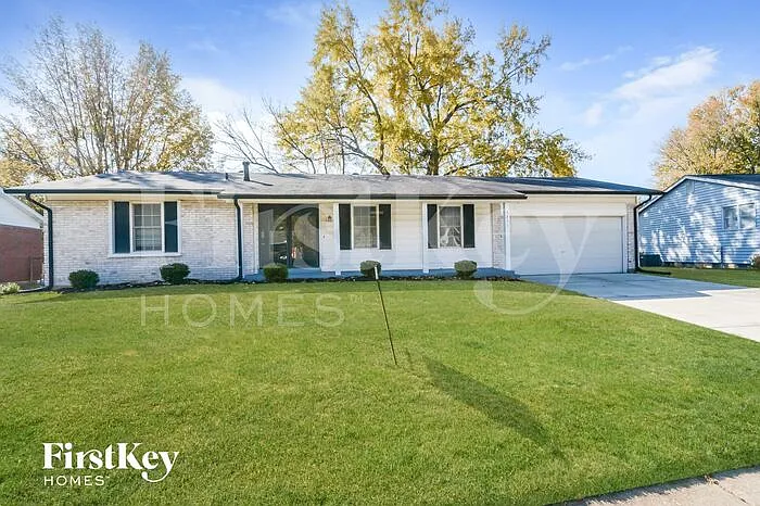 1457 Somerset Shire Dr photo 1