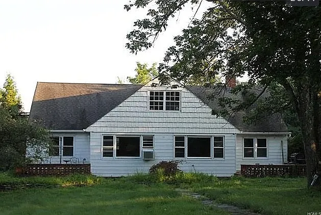 Building Photo 4