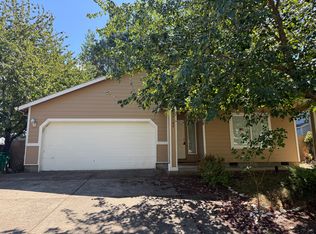 20162 NE Couch St, Portland, OR 97230