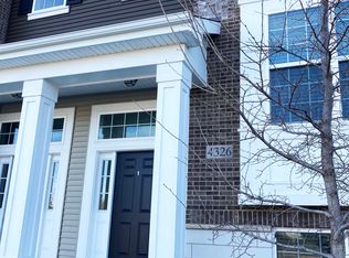 4326 Monroe Ave #4326, Naperville, IL 60564