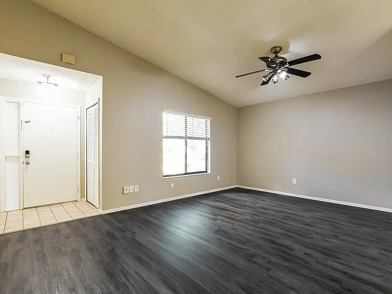 7934 Winter Song Dr — Photo 3