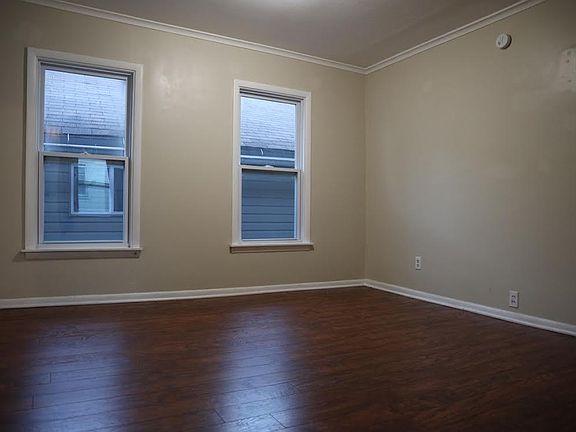 5th image of 146 Briggs St #2