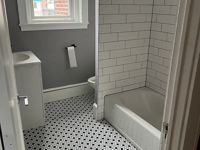 840B Massachusetts Ave #8 — Photo 6