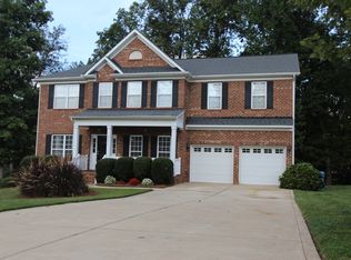 6111 Crown Hill Dr, Mint Hill, NC 28227