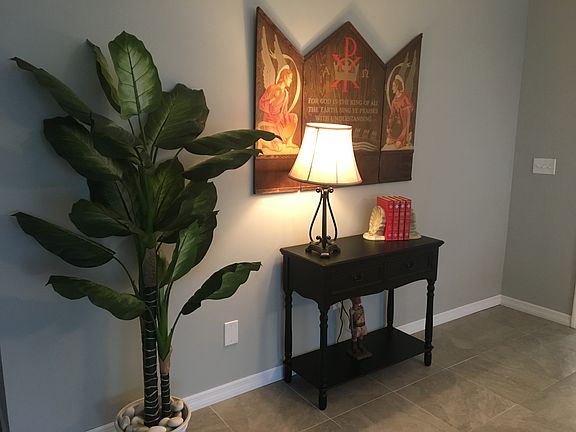 3rd image of 307 Grayston Pl