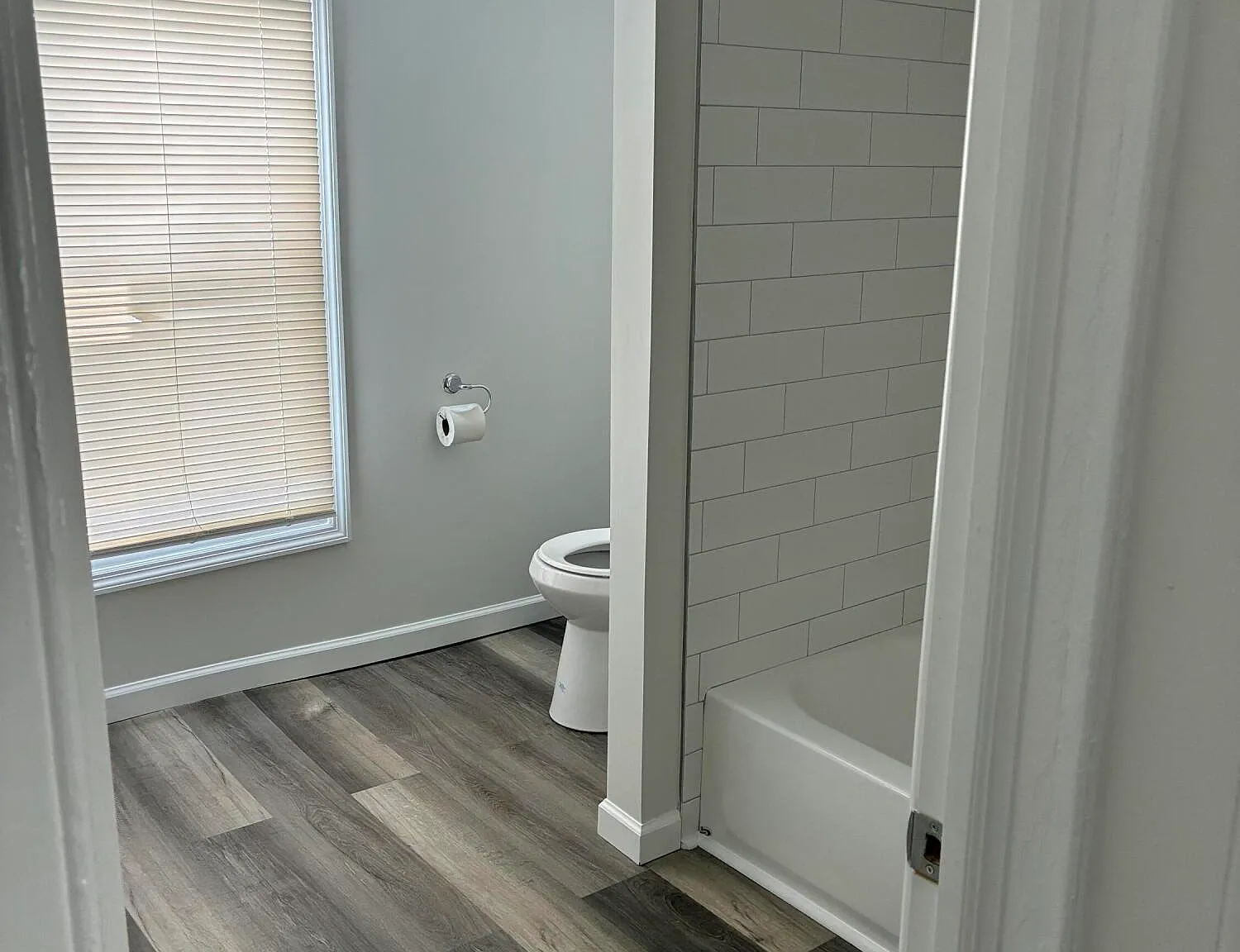2 bed, 2106 sqft, $2,400 — Photo 4