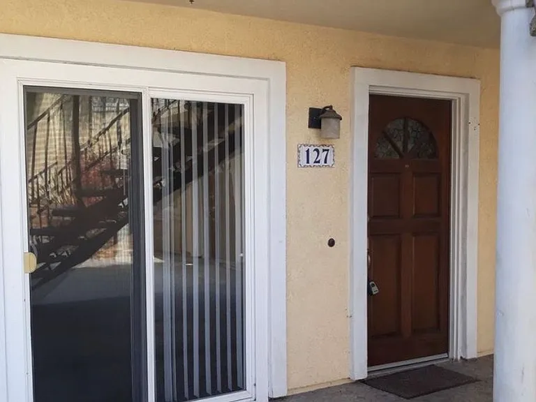 729 S Knott Ave #127 — Photo 3