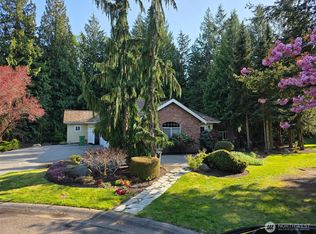 4820 Woodside Dr, Anacortes, WA