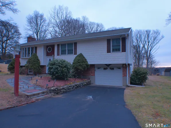 249 Coram Road, Shelton, CT 06484