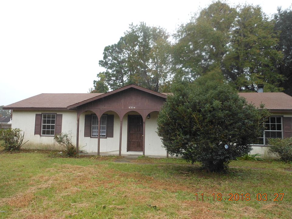 2nd image of 4354 Pinewood Cir