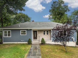 859 Alps Rd, Wayne, NJ 07470