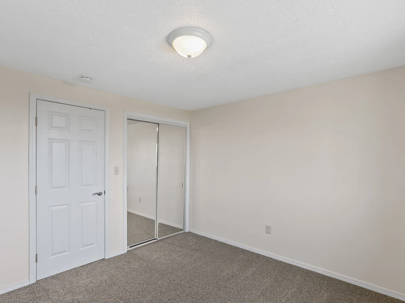 1 bed, 616 sqft, $1,000 — Photo 3