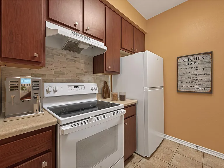 10053 Westpark Dr #289 — Photo 8