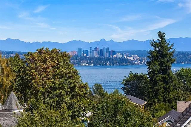 View of Lake Washington, Cascades, and Bellevue