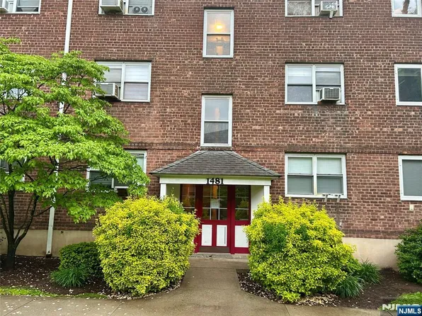 1481 E Terrace Cir APT 4, Teaneck, NJ 07666