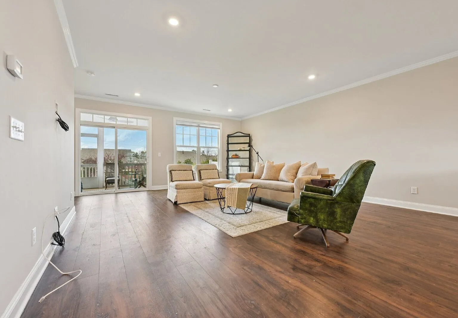 3 bed, 3.5 bath, 2611 sqft, $2,650 — Photo 4