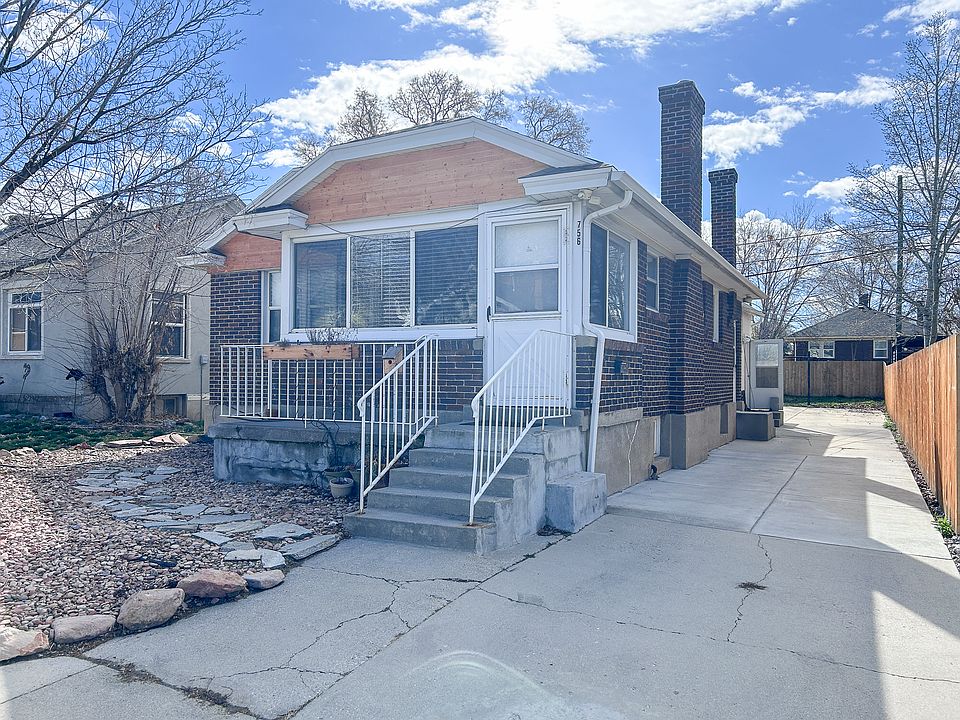 1st image of 756 E Roosevelt Ave S