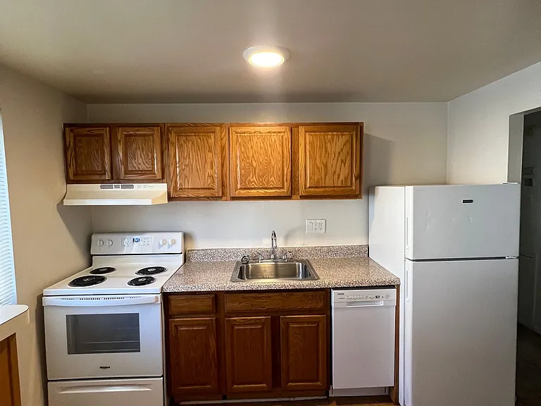 700 Cherry Tree Rd — Photo 52