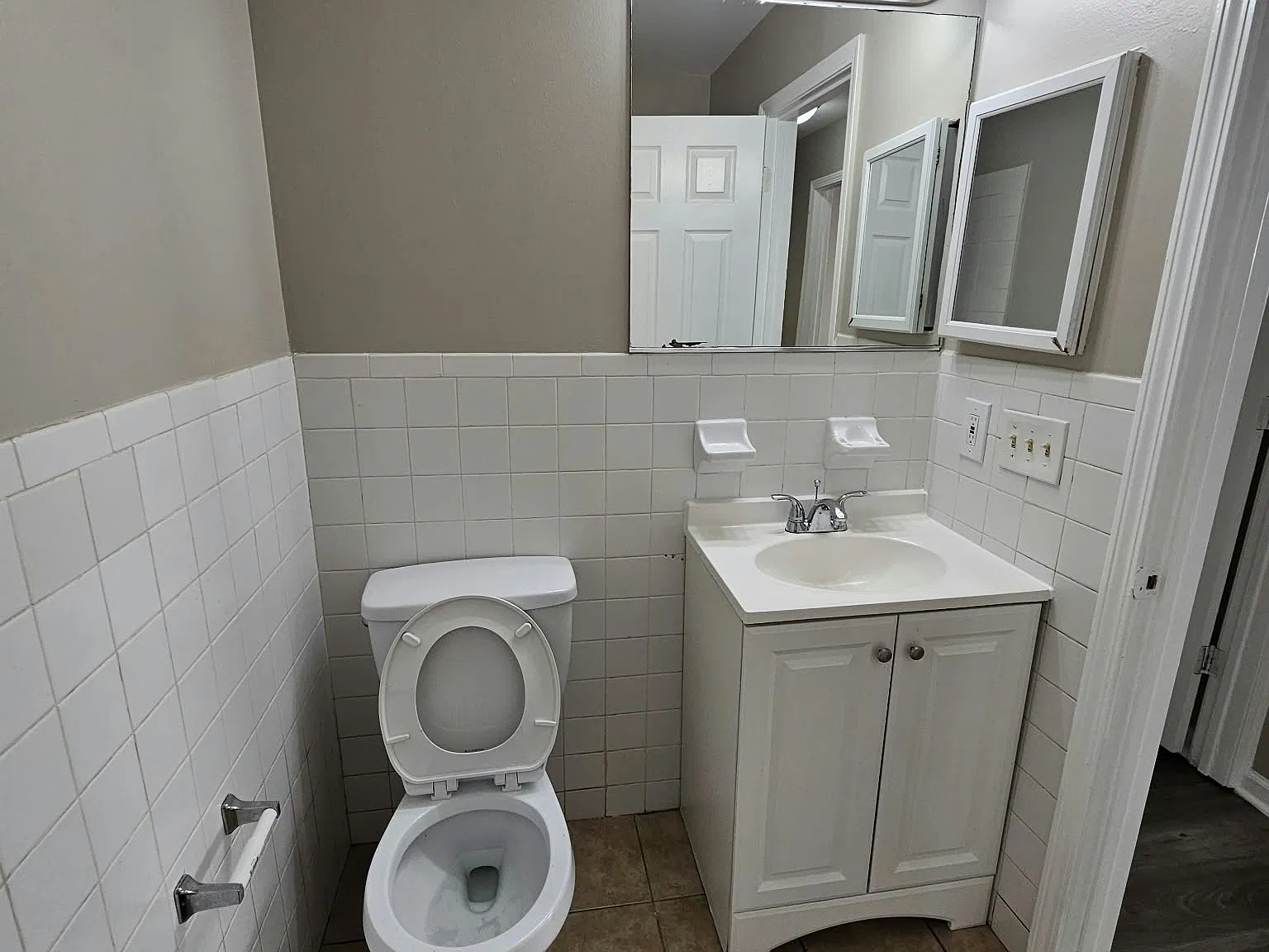 3 bed, $2,395 — Photo 4