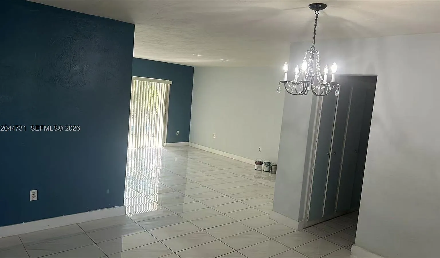 Dadeland Grove Condo — Photo 3