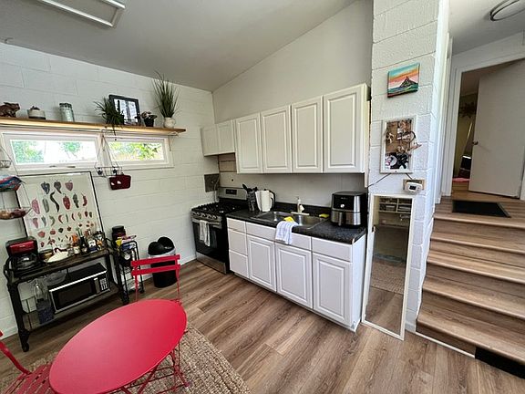 2nd image of 2221 Center Ave #A