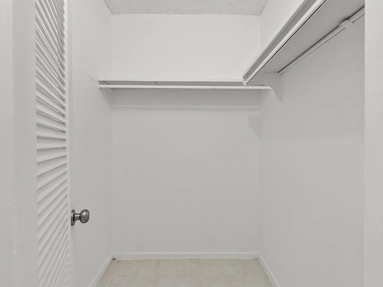 626 NW 13th St #310 — Photo 20