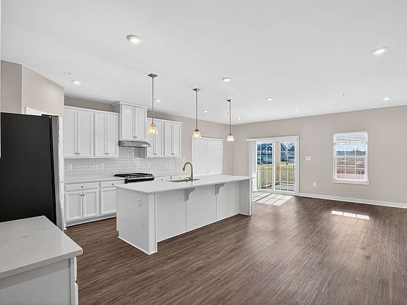 2nd image of 8625 Windon Ct