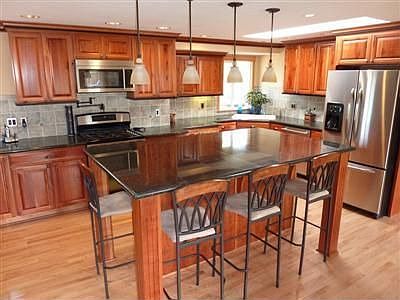 2nd image of 8428 NE 131st Pl