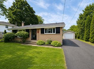 32 Glen Rd, Belleville, ON K8P 4G1