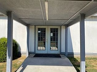 707 E Brewer St, Salina, OK 74365