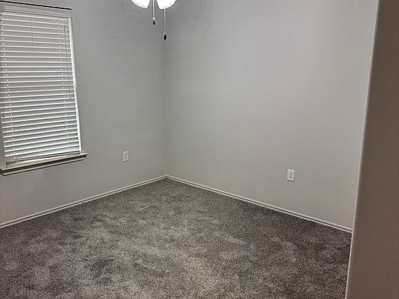 4th image of 12006 Essex Ave #B