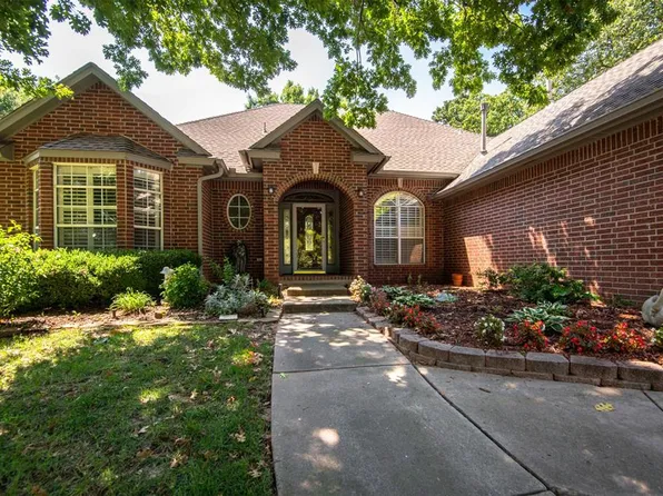 317 N Bradbury Dr, Edmond, OK 73034