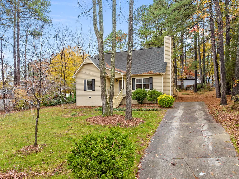 103 Bushberry Ct — Photo 3