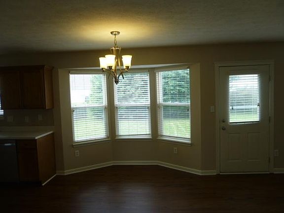 Bump out dining area