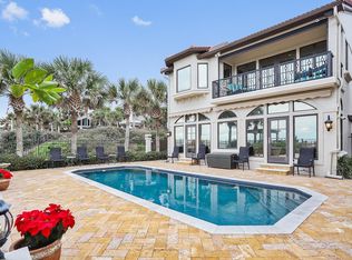 2093 Beach Ave, Atlantic Beach, FL 32233