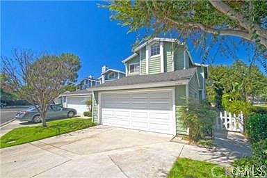 1st image of 1058 Park Circle Dr