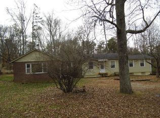 340 Lakewood Dr, Prospect, VA 23960