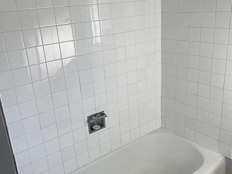 6 W Saint Andrews St #1 — Photo 7