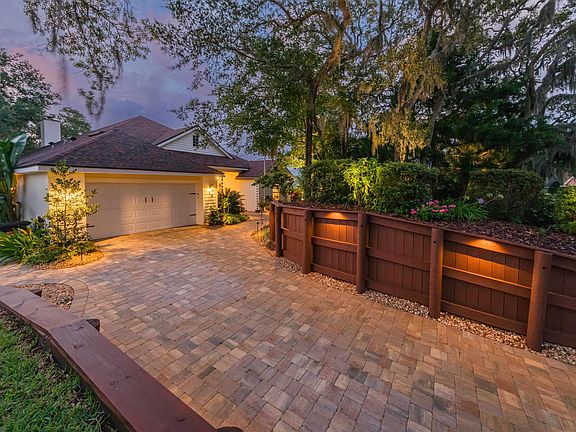 5th image of 19 Magnolia Dunes Cir