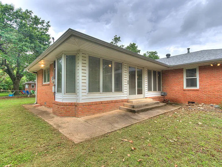 1214 Cruce St — Photo 30