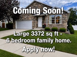 6728 W Oak Vista Dr, West Jordan, UT 84081