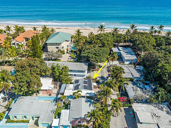 2nd image of 16 Surf Road