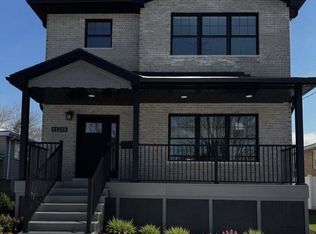 11239 S Saint Louis Ave, Chicago, IL