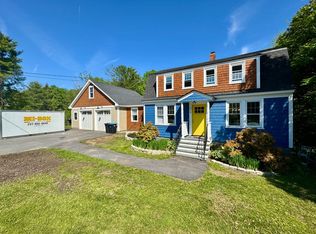 275 Middle Rd, Falmouth, ME 04105