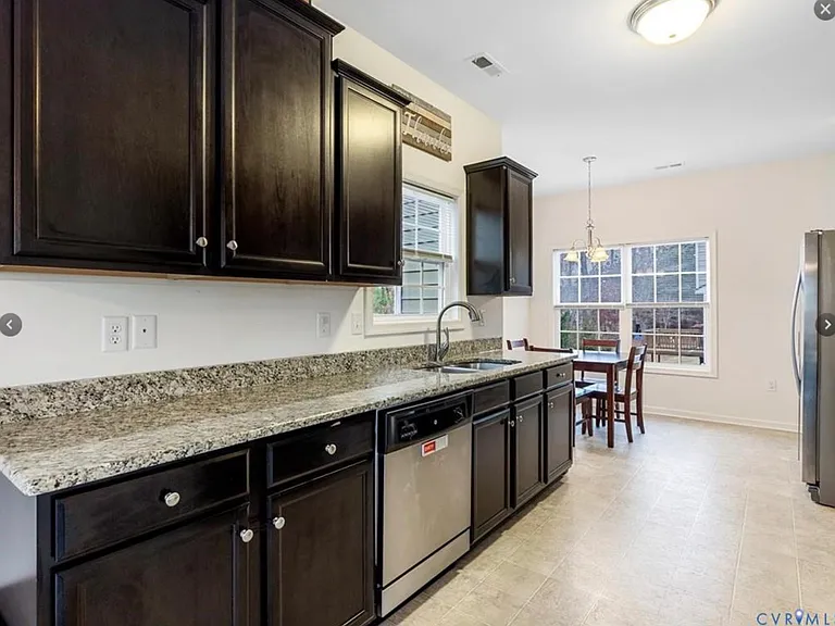 13542 Green Spire Ct — Photo 11