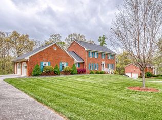 355 Hunters Path, Christiansburg, VA 24073