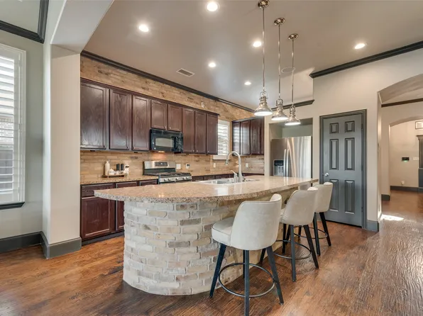 682 Cannon Dr, Rockwall, TX 75087