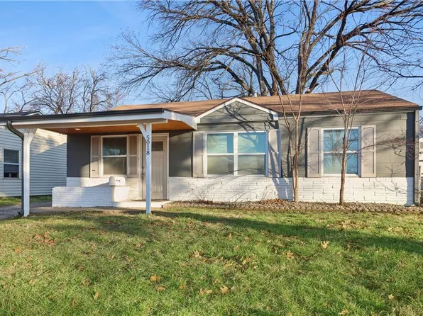 5018 Crest Dr, Kansas City, KS 66106