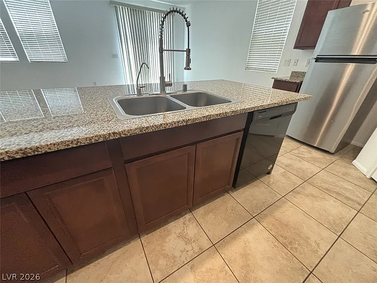 9304 Polwarth Ct — Photo 53