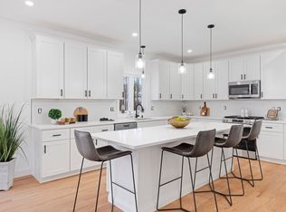 17 Horizon Way, Plaistow, NH 03865